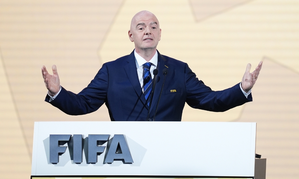 尤其是对比 尤其是对比